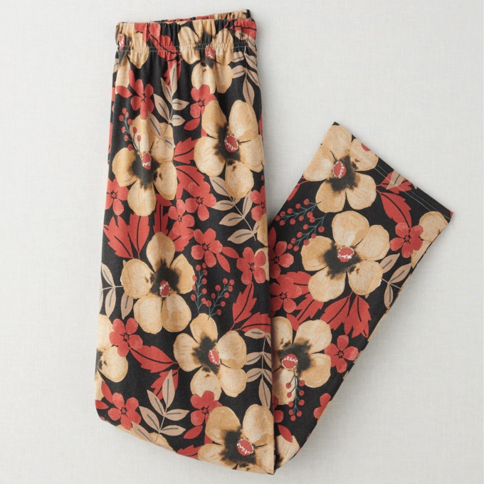 PJ Set with Free Shorts, , large