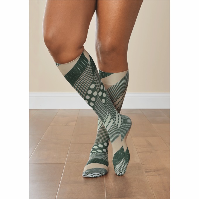 Celeste Stein Stylish and Latex-Free Mild Compression Socks - 8–15mmHg, , large